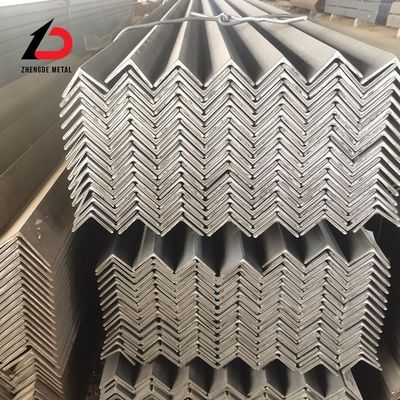 โครงสร้างหมุนร้อนท่อนกระแสมุมแท่น คาร์บอนต่ํา สะอาด Ss400 ASTM A36m S235jr